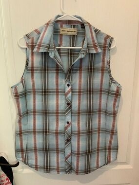 Bit & Bridle Aqua Plaid SZ XL Blouse.  Shirt tail hemline